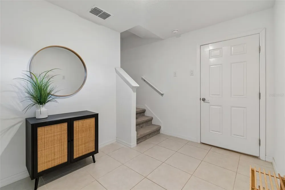 873 TENNYSON MILL CIRCLE Tampa, FL 33619