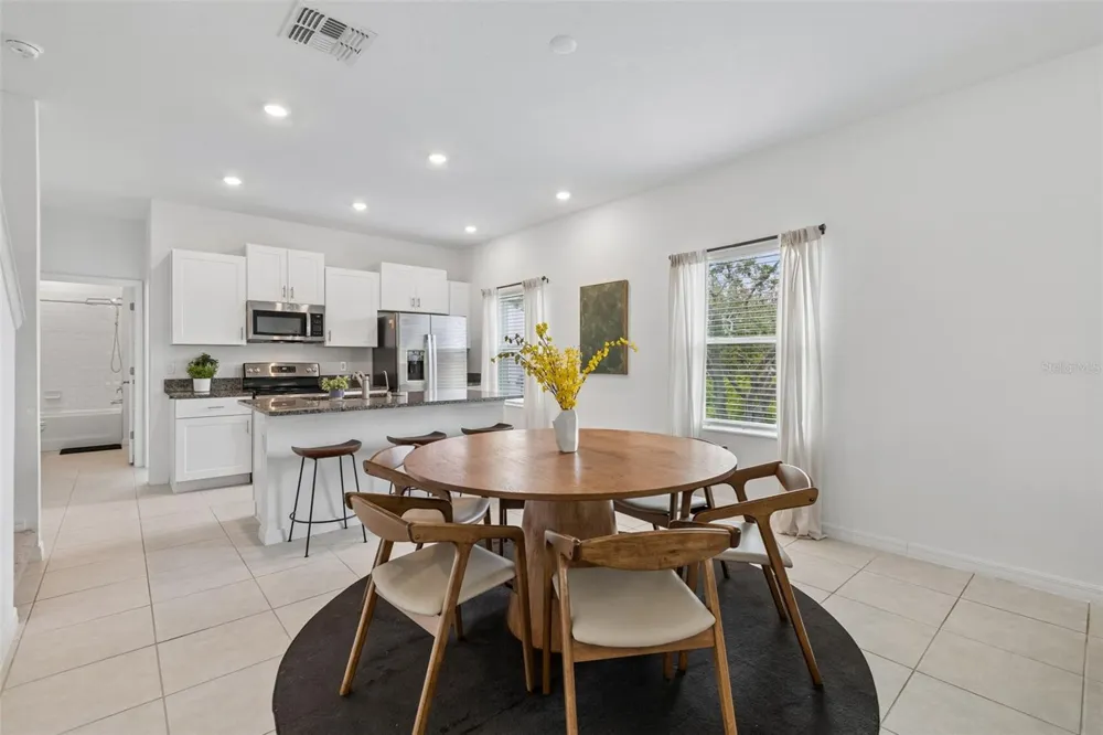 873 TENNYSON MILL CIRCLE Tampa, FL 33619