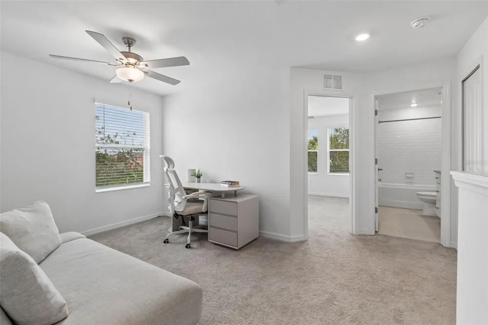 873 TENNYSON MILL CIRCLE Tampa, FL 33619