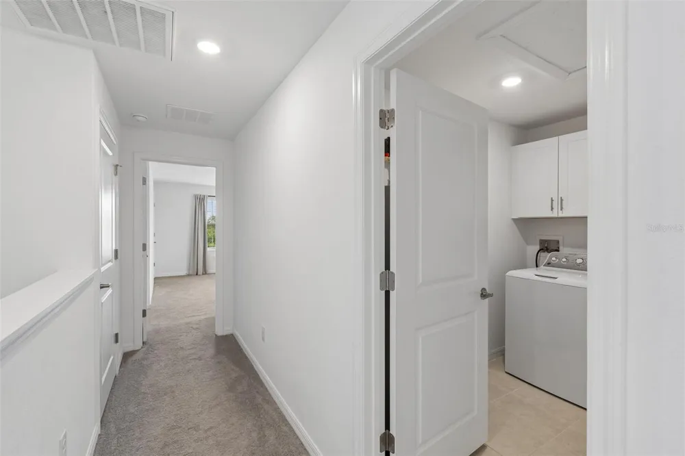 873 TENNYSON MILL CIRCLE Tampa, FL 33619
