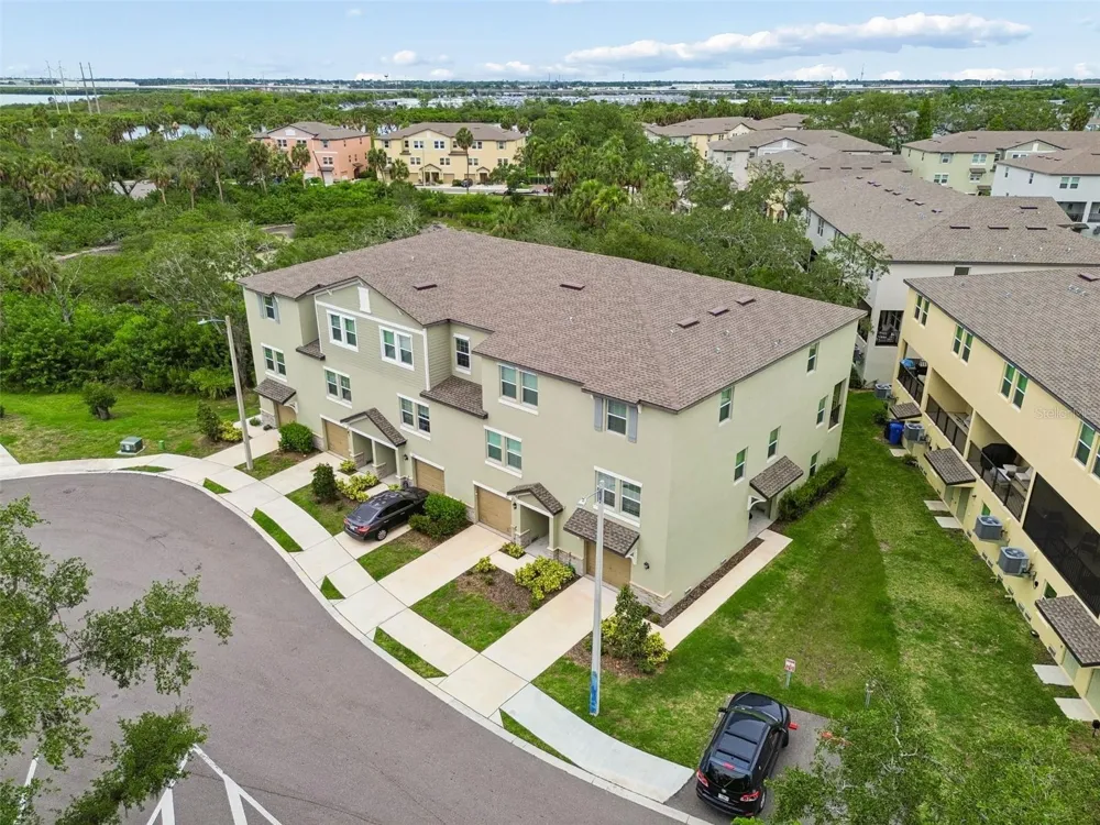 873 TENNYSON MILL CIRCLE Tampa, FL 33619