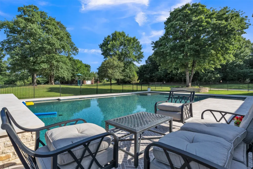 7466 Bent Trail Mansfield, TX 76063