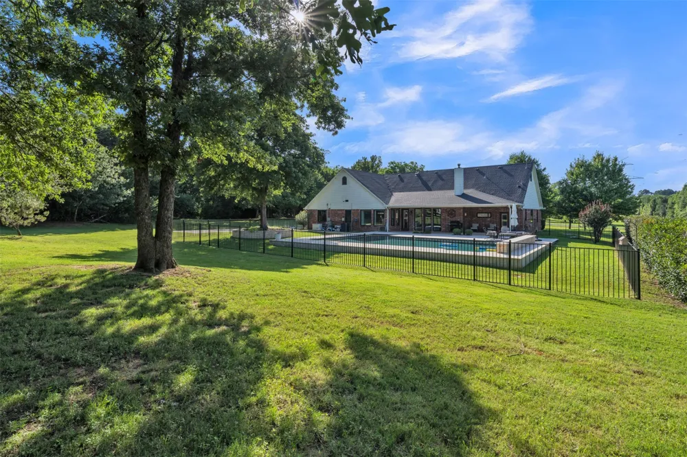 7466 Bent Trail Mansfield, TX 76063