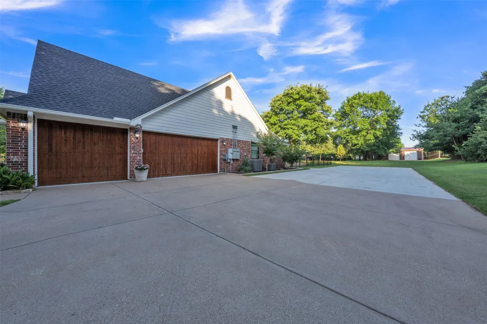 7466 Bent Trail Mansfield, TX 76063