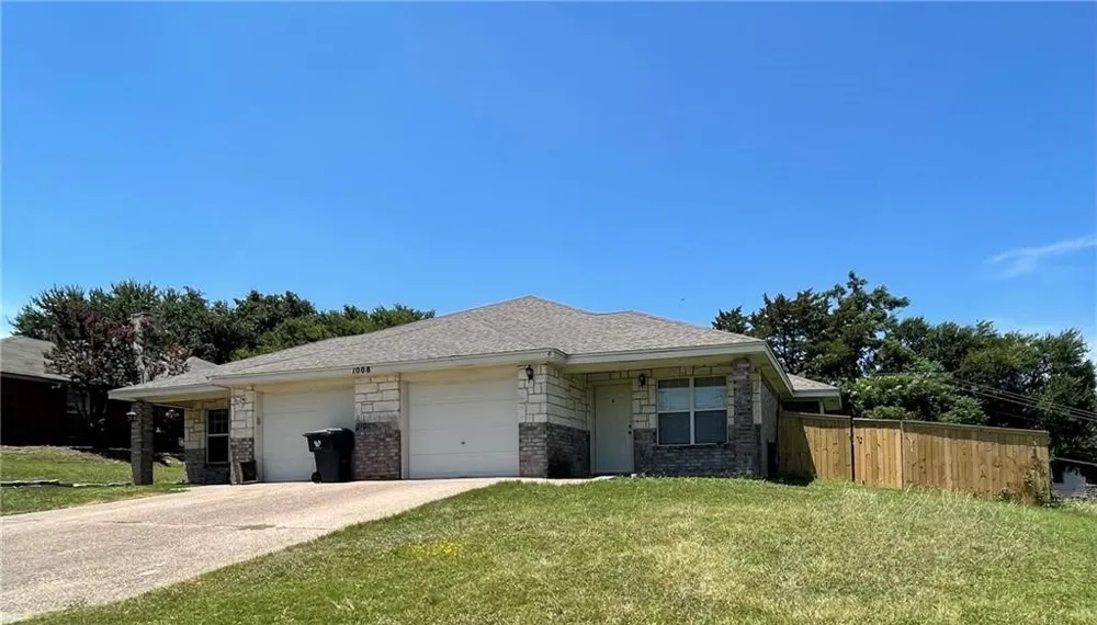 1008 Briar Drive #A & B Waco, TX 76710