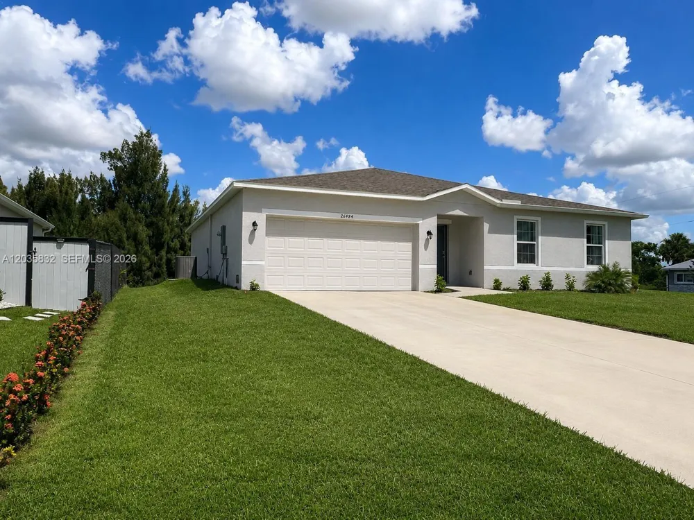 26484 View Dr Punta Gorda, FL 33983