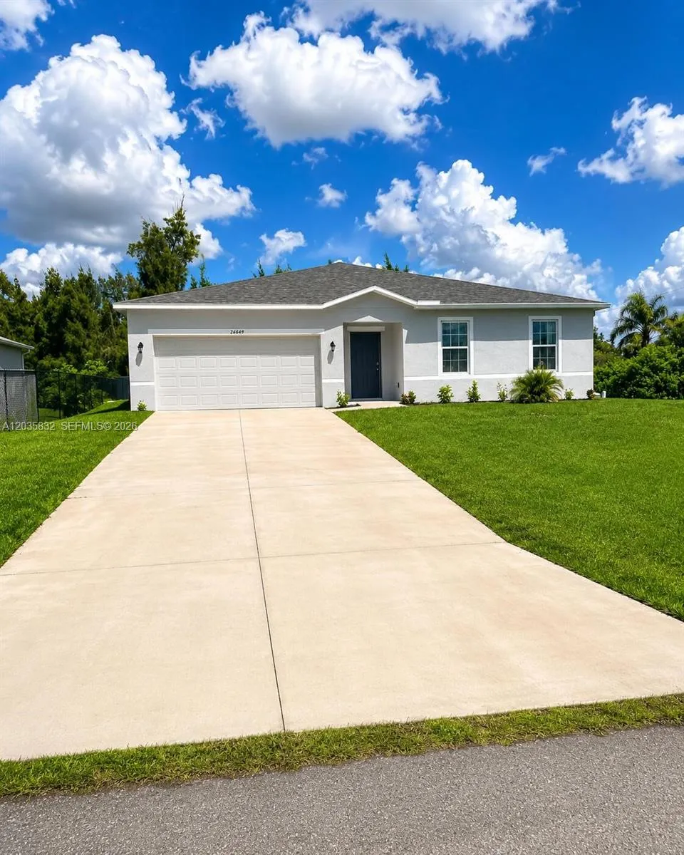 26484 View Dr Punta Gorda, FL 33983