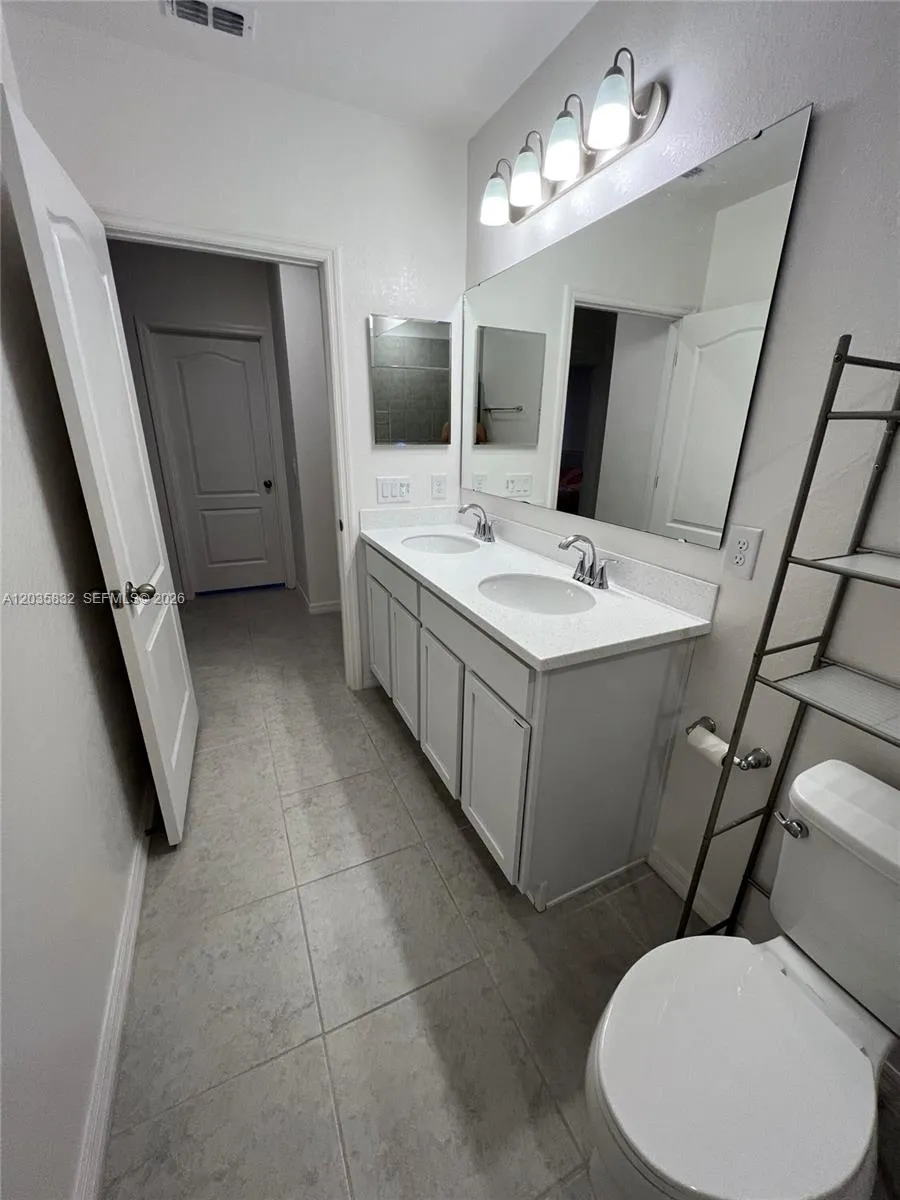 26484 View Dr Punta Gorda, FL 33983