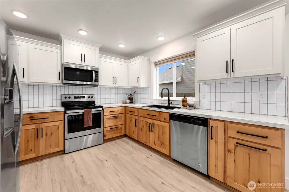 610 Stone View Way Kalama, WA 98625