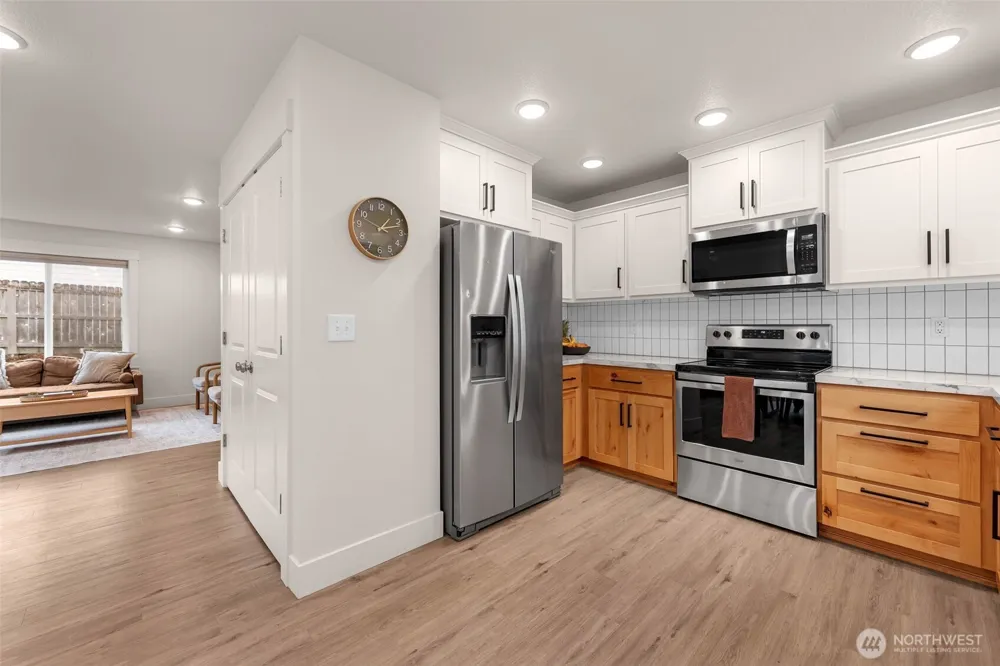 610 Stone View Way Kalama, WA 98625