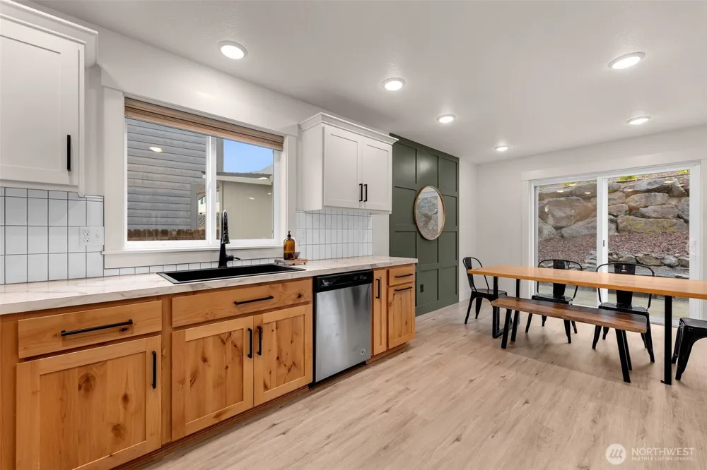 610 Stone View Way Kalama, WA 98625