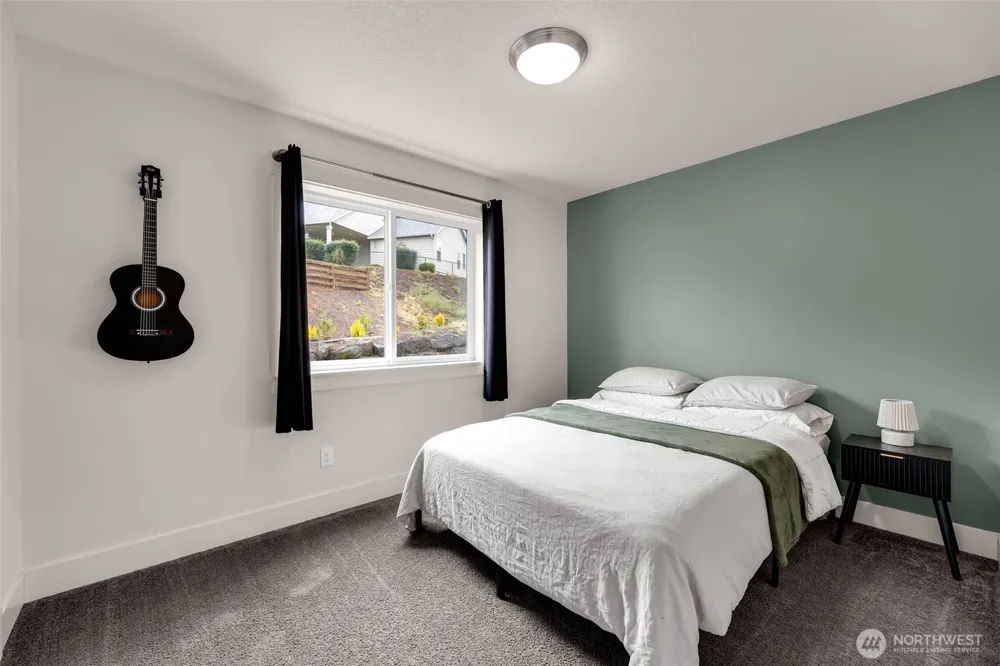 610 Stone View Way Kalama, WA 98625