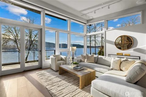 4323 E Lake Sammamish Parkway SE #4323