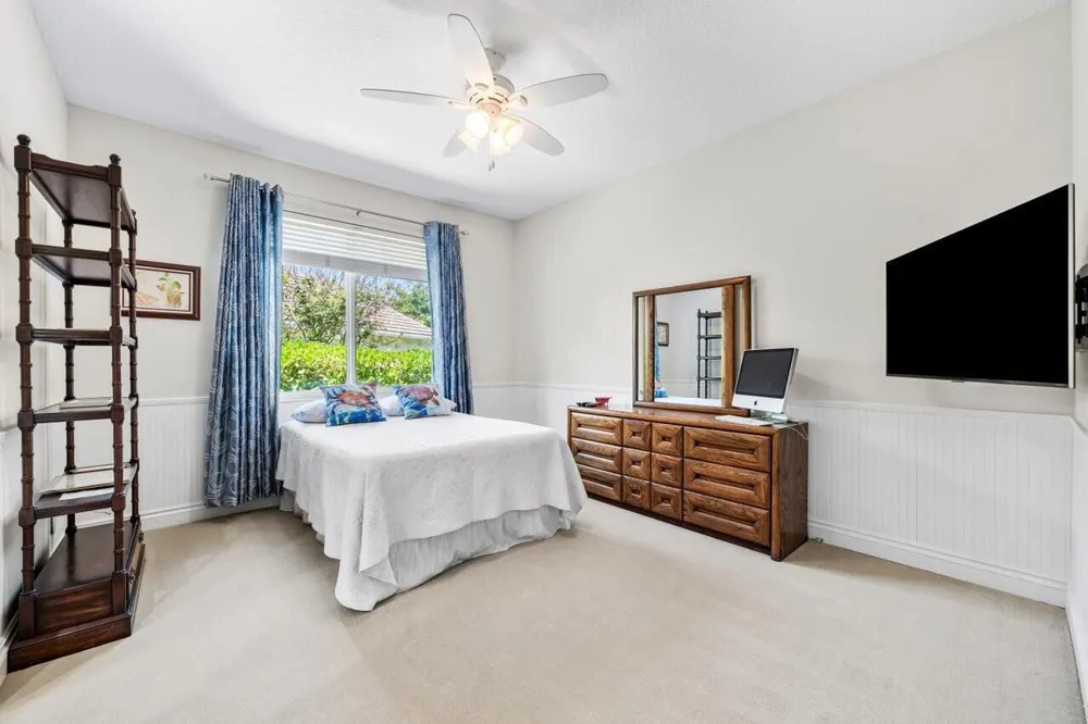 6990 Cypress Cove Circle Jupiter, FL 33458