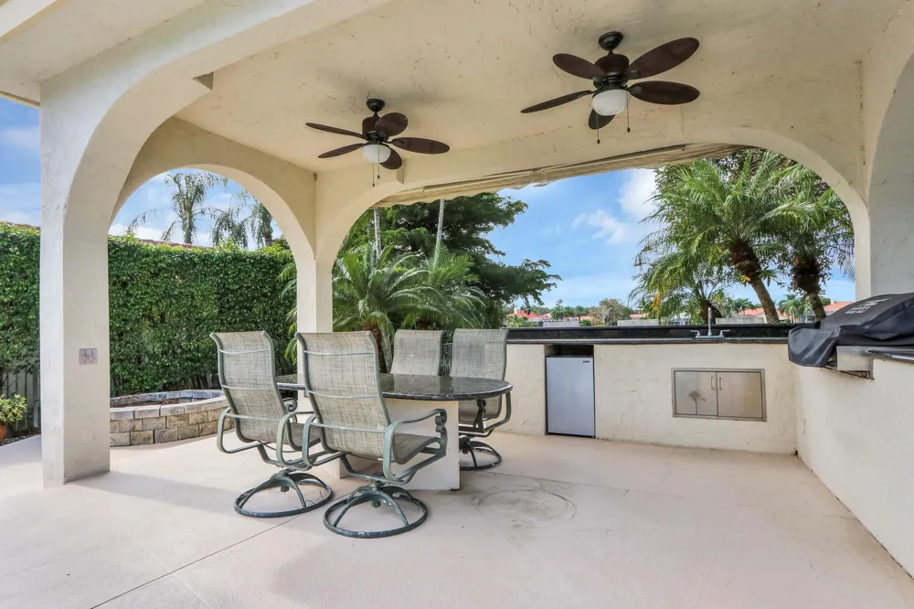 6990 Cypress Cove Circle Jupiter, FL 33458