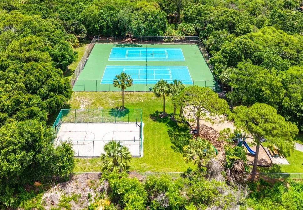 6990 Cypress Cove Circle Jupiter, FL 33458