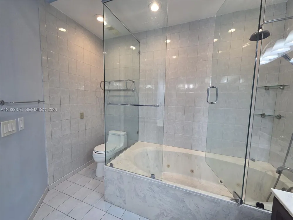 Address Not Shown Miami Lakes, FL 33014