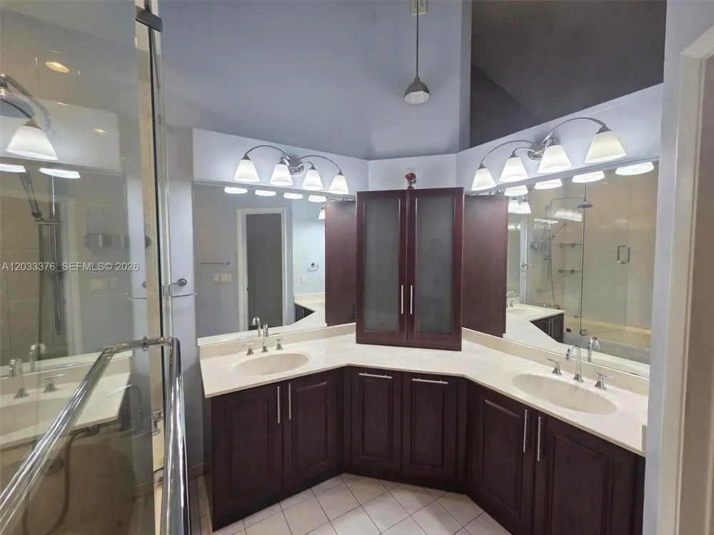 Address Not Shown Miami Lakes, FL 33014