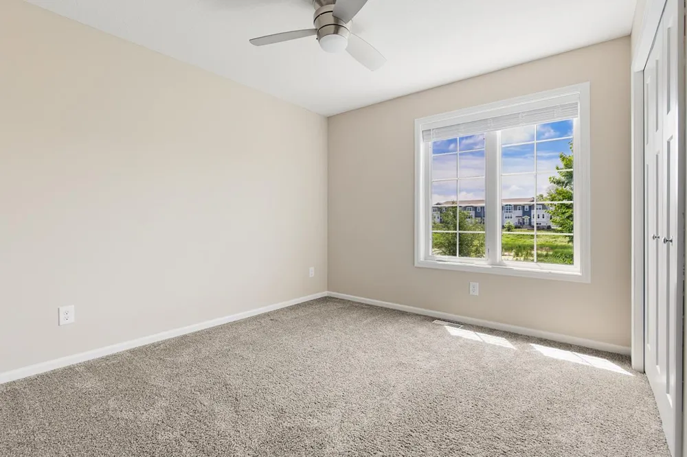 1075 Anthony Way Victoria, MN 55386