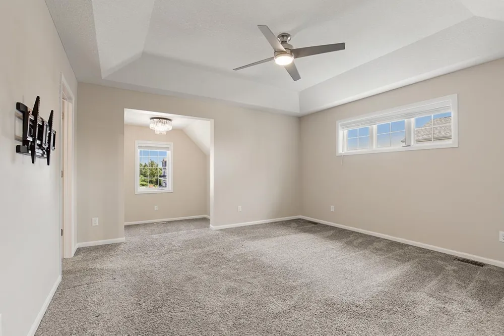 1075 Anthony Way Victoria, MN 55386