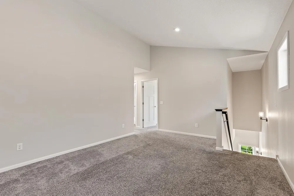1075 Anthony Way Victoria, MN 55386