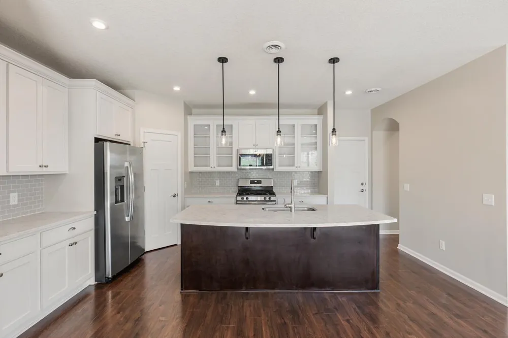 1075 Anthony Way Victoria, MN 55386