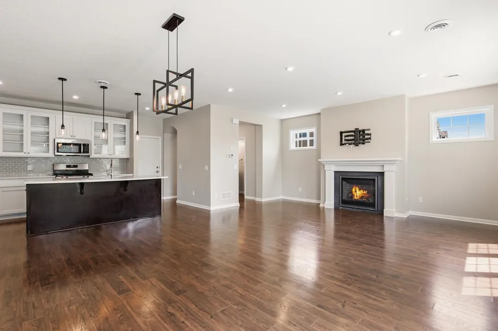 1075 Anthony Way Victoria, MN 55386