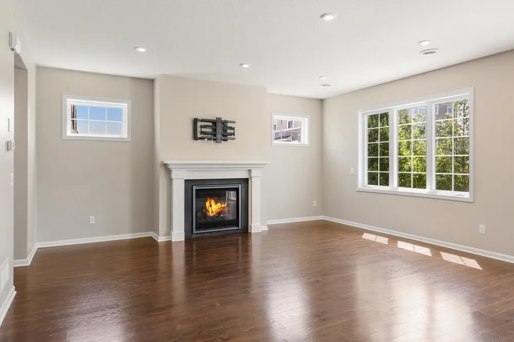 1075 Anthony Way Victoria, MN 55386