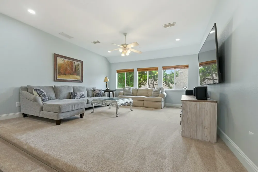 965 Fall Creek Grapevine, TX 76051