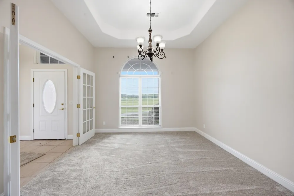 8229 Farm Road 905 Paris, TX 75462
