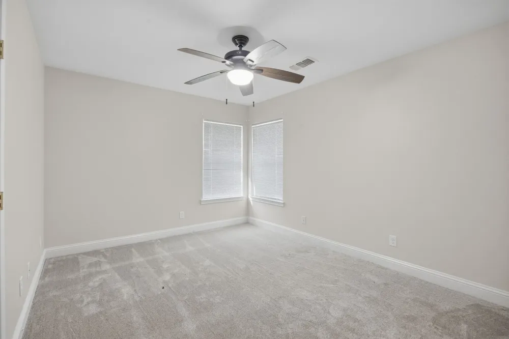 8229 Farm Road 905 Paris, TX 75462