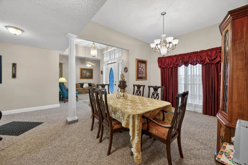 8229 Farm Road 905 Paris, TX 75462
