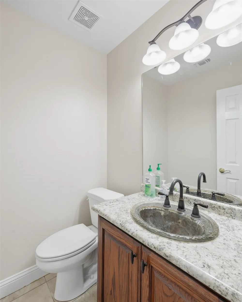 8229 Farm Road 905 Paris, TX 75462
