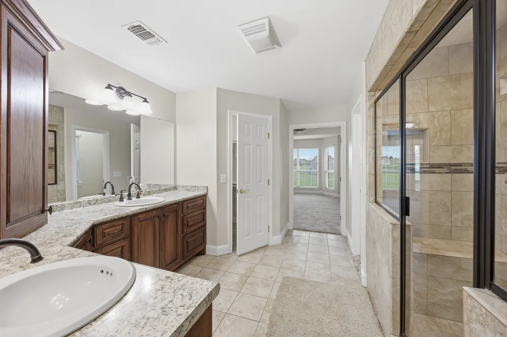 8229 Farm Road 905 Paris, TX 75462