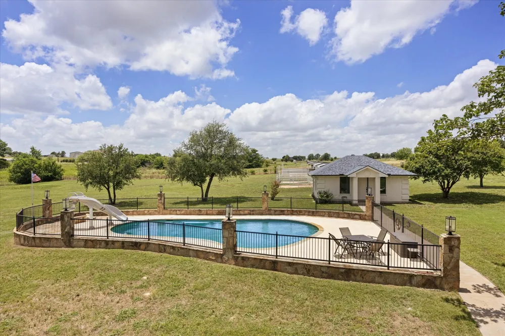 15101 White Settlement Road Fort Worth, TX 76108