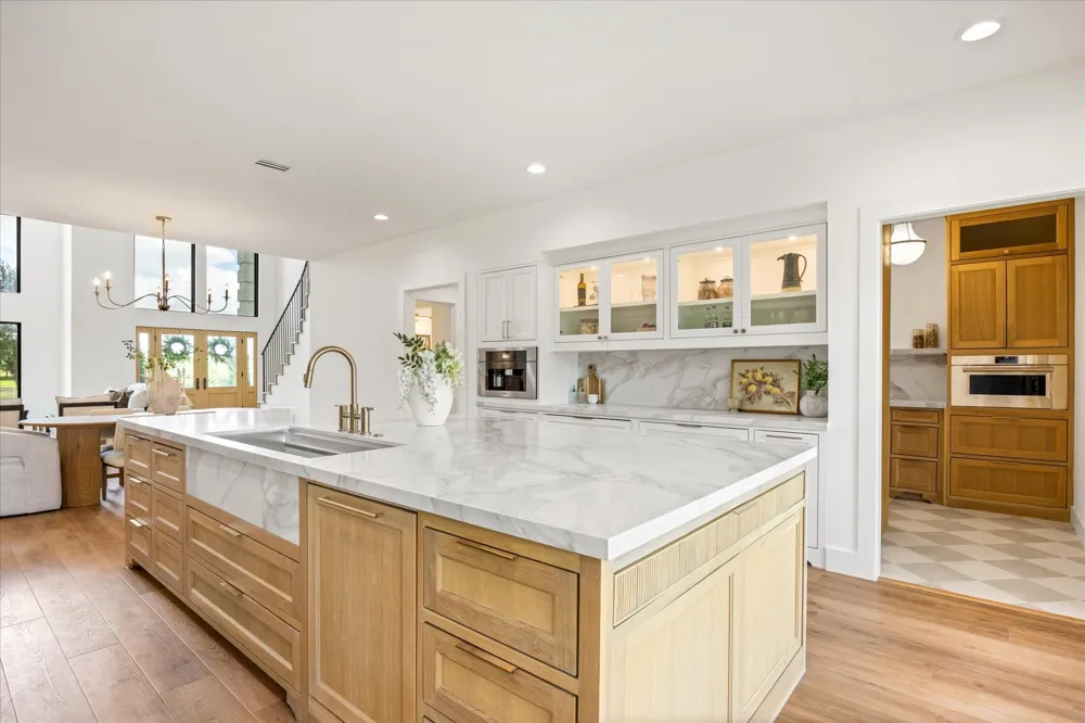 15101 White Settlement Road Fort Worth, TX 76108
