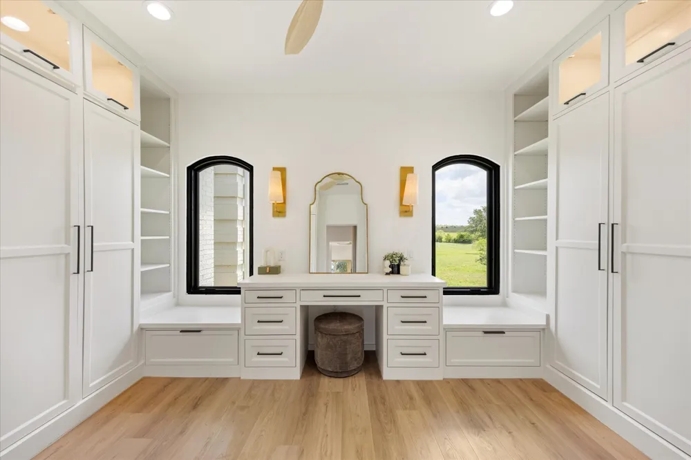 15101 White Settlement Road Fort Worth, TX 76108