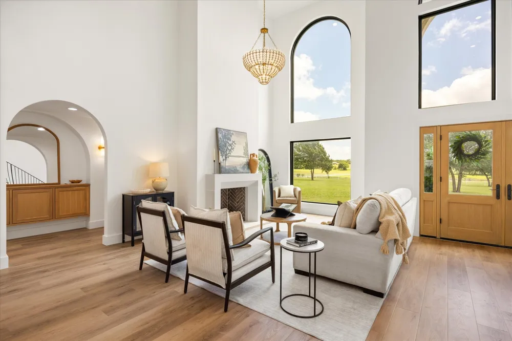 15101 White Settlement Road Fort Worth, TX 76108