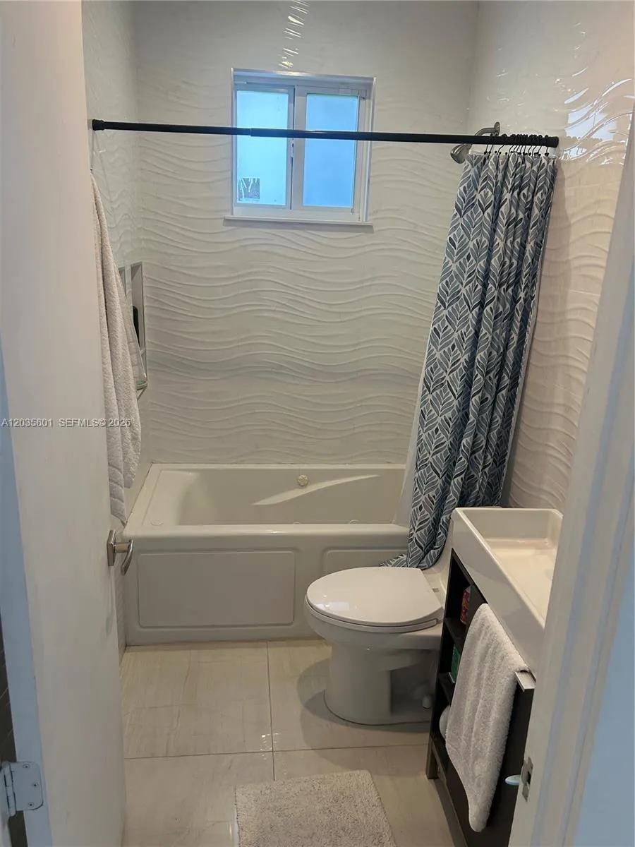 12885 77 AVE Pinecrest, FL 33156