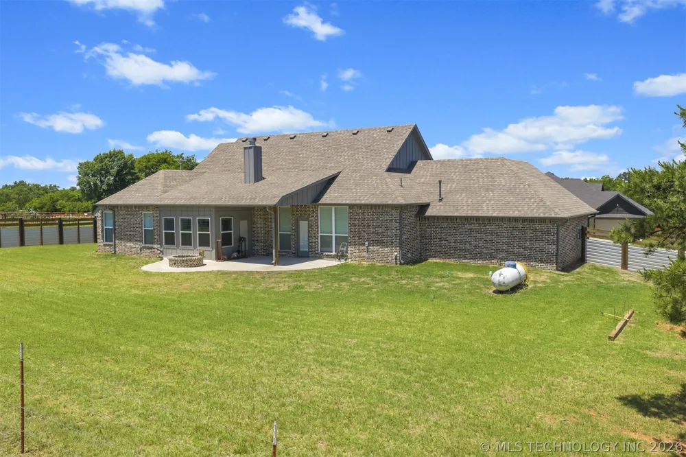 25016 Doe Creek Trail Purcell, OK 73080