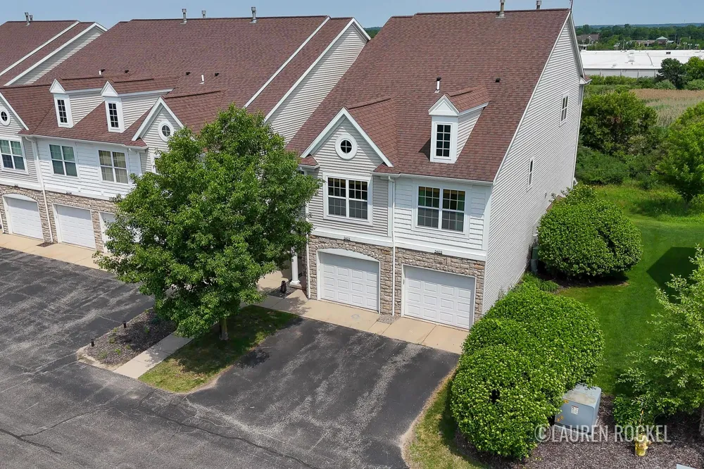 3401 Kings River Street SW Wyoming City, MI 49418