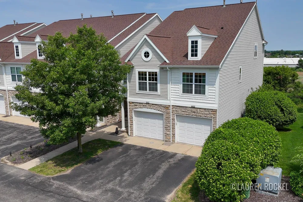 3401 Kings River Street SW Wyoming City, MI 49418