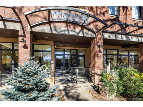 210 W Magnolia Street #360