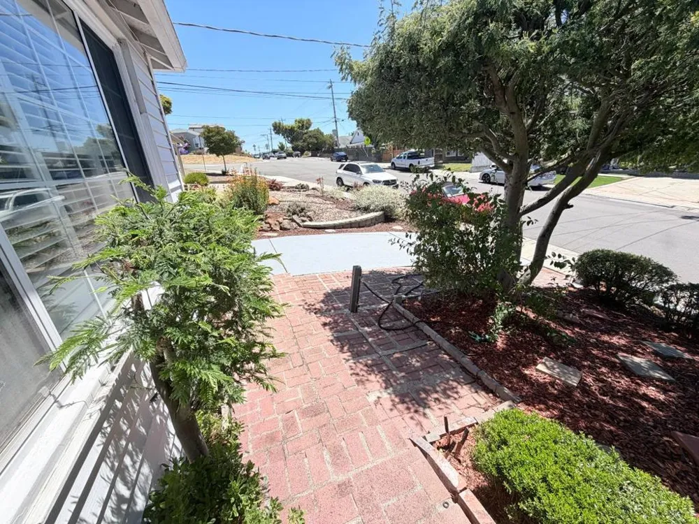 140 De Soto Way San Bruno, CA 94066