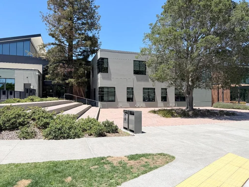 140 De Soto Way San Bruno, CA 94066