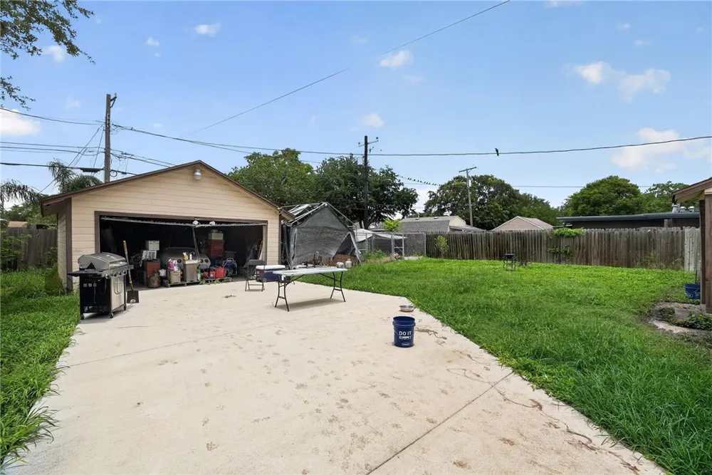 624 Chamberlain Street Corpus Christi, TX 78404