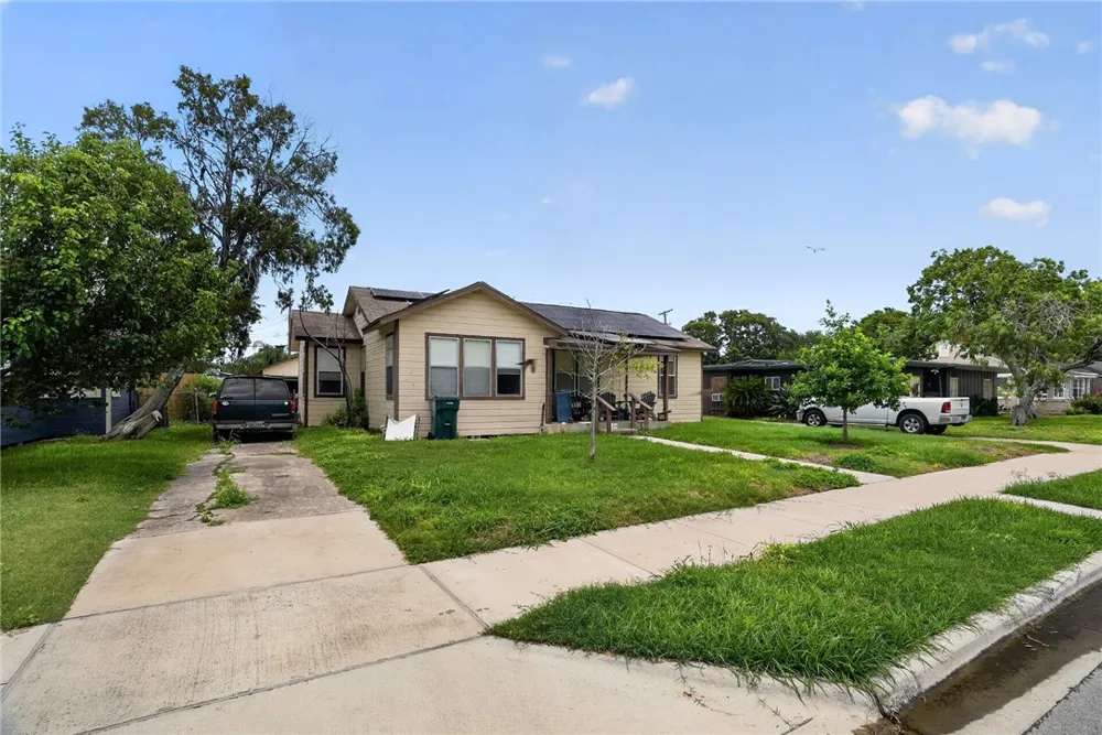 624 Chamberlain Street Corpus Christi, TX 78404