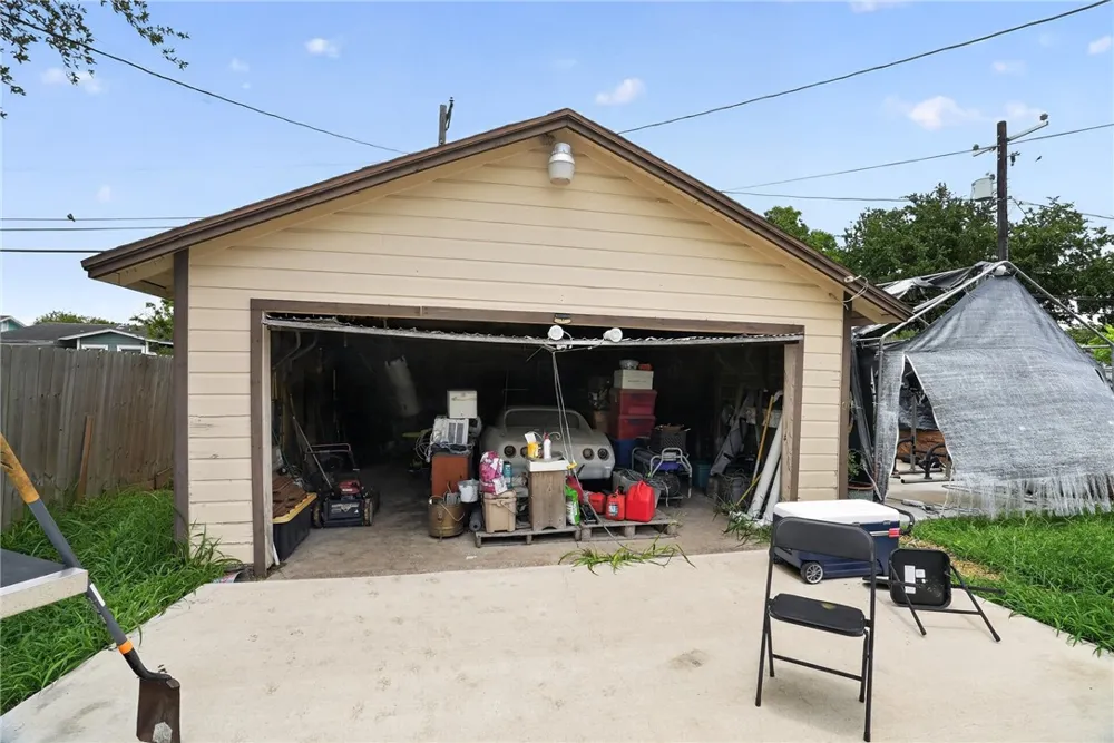 624 Chamberlain Street Corpus Christi, TX 78404