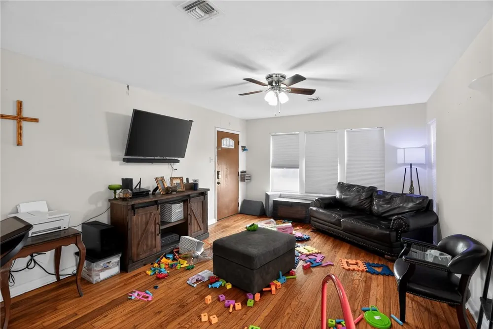 624 Chamberlain Street Corpus Christi, TX 78404