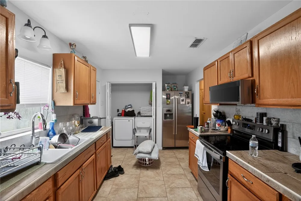 624 Chamberlain Street Corpus Christi, TX 78404